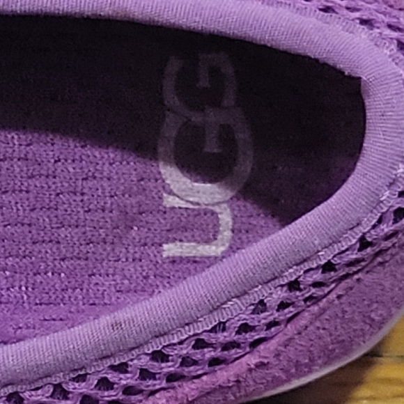 Cute Ugg sneakers for little girls. Please see the pictures. - Picture 5 of 9